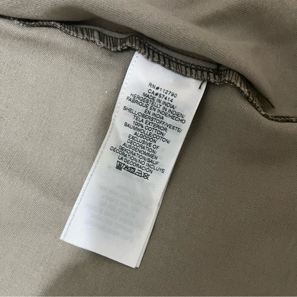 TRUE RELIGION Olive Camo Women’s Military Jacket XS New without Tags - Picture 3 of 9